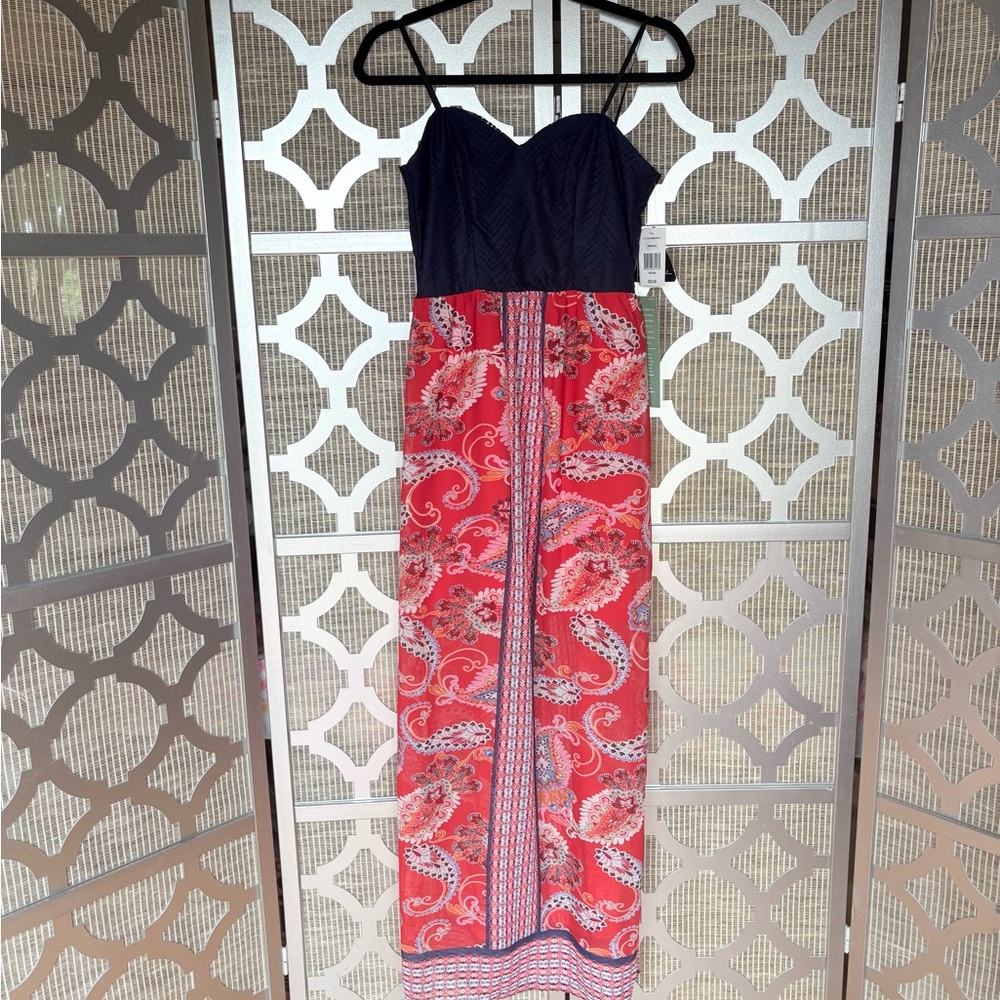 NWT City Triangles Sleevles Navy and Red Dress